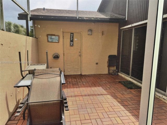 9291 E Fern Ln, Miramar, FL 33025