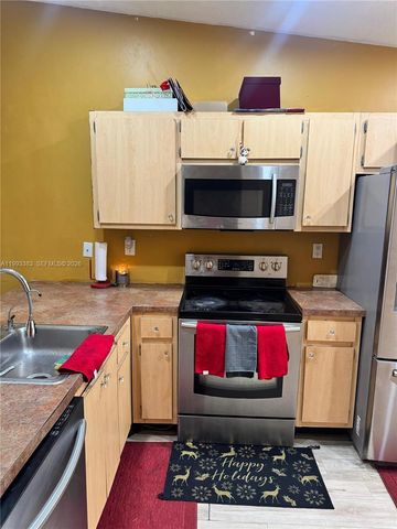 9291 E Fern Ln, Miramar, FL 33025