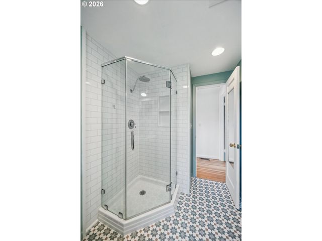 4315 Ne 64TH Ave, Portland, OR 97218