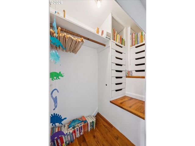 4315 Ne 64TH Ave, Portland, OR 97218