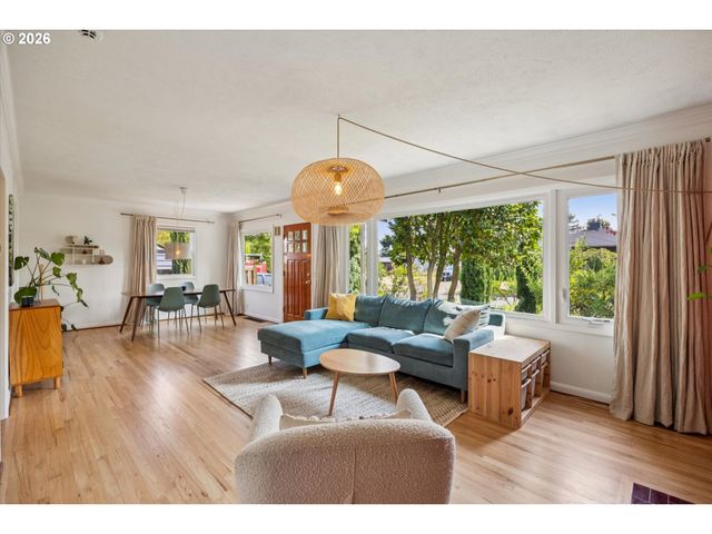 4315 Ne 64TH Ave, Portland, OR 97218