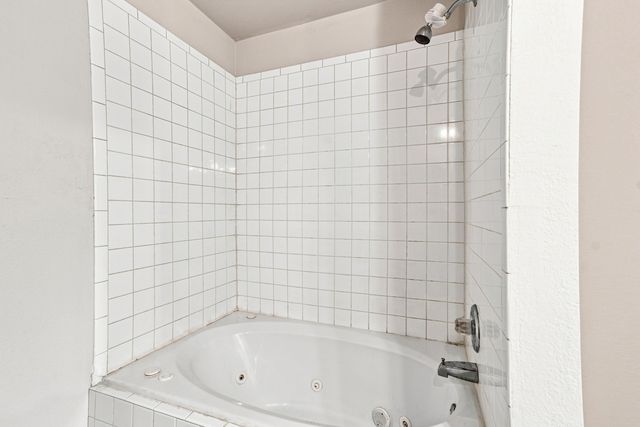 12275 S 269th East Avenue, Coweta, OK 74429