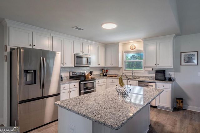 109 Creek Haven Drive, Winterville, GA 30683