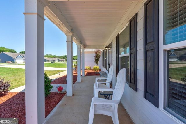 109 Creek Haven Drive, Winterville, GA 30683