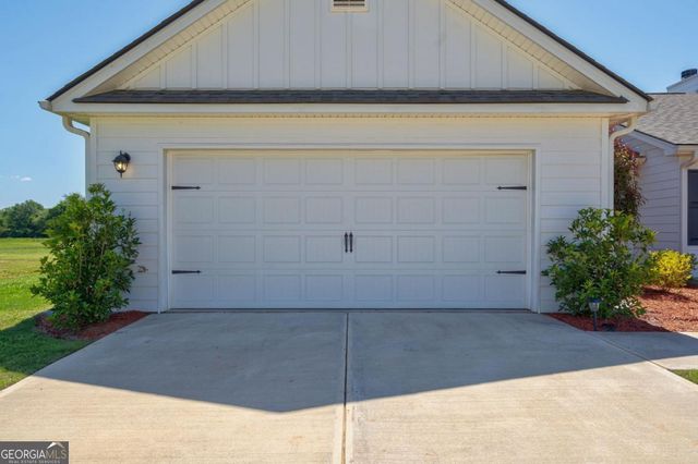 109 Creek Haven Drive, Winterville, GA 30683