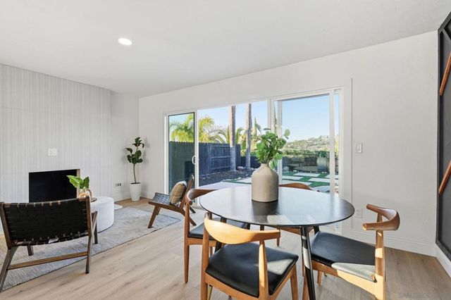 5424 Princess View Pl, San Diego, CA 92120