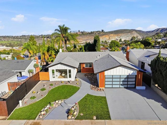 5424 Princess View Pl, San Diego, CA 92120