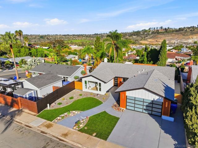 5424 Princess View Pl, San Diego, CA 92120