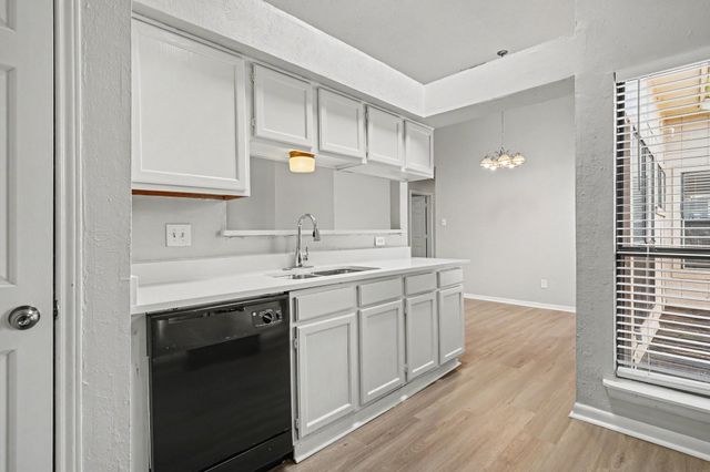 4747 Poppy Drive E, Fort Worth, TX 76137