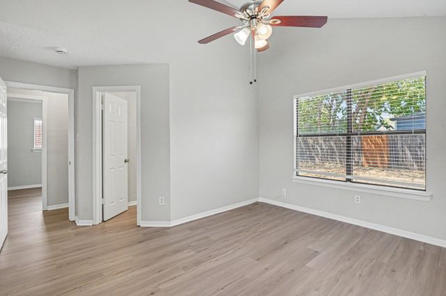 4747 Poppy Drive E, Fort Worth, TX 76137