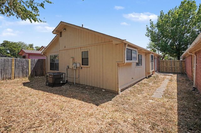 4747 Poppy Drive E, Fort Worth, TX 76137