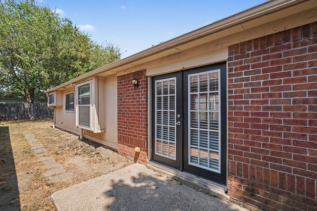 4747 Poppy Drive E, Fort Worth, TX 76137