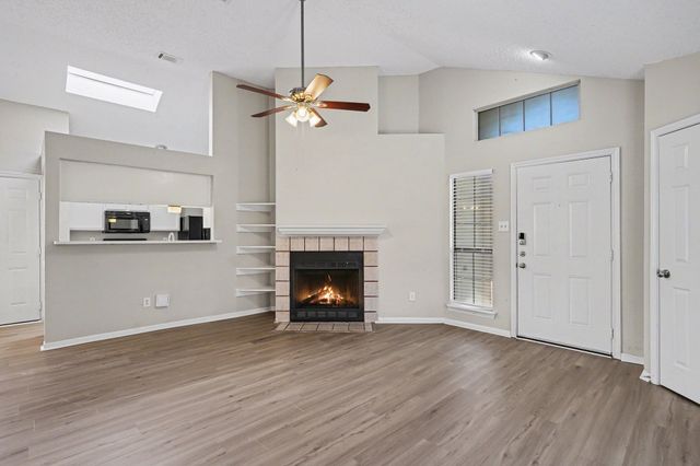 4747 Poppy Drive E, Fort Worth, TX 76137
