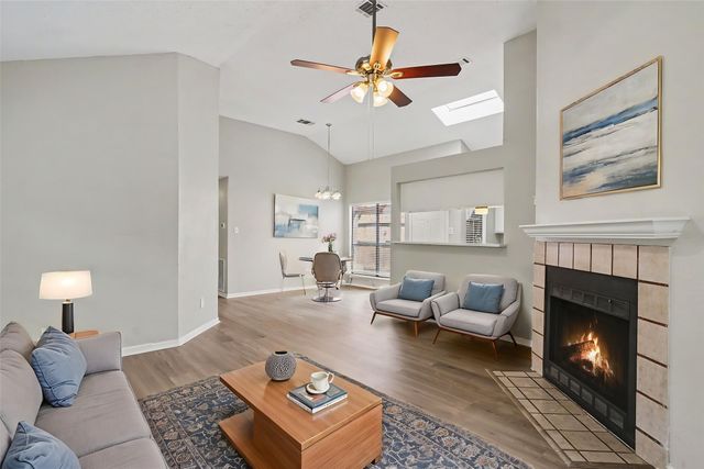 4747 Poppy Drive E, Fort Worth, TX 76137