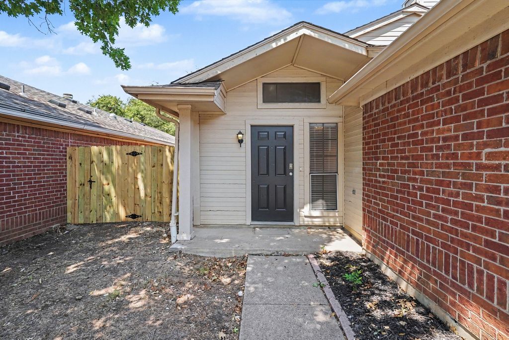4747 Poppy Drive E, Fort Worth, TX 76137 — photo 3