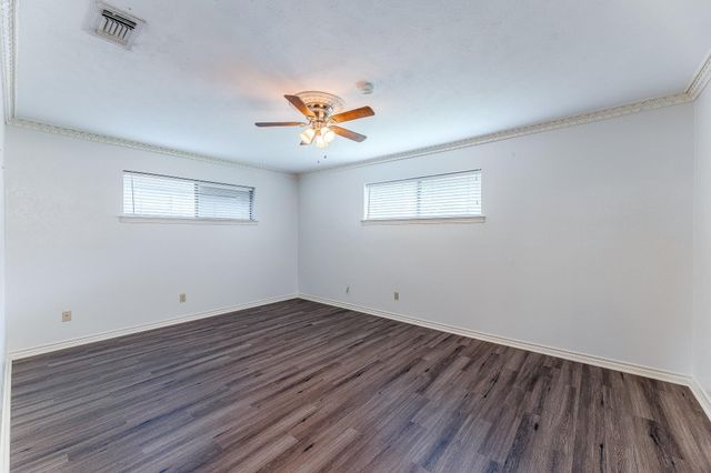 1412 Rusdell Drive, Irving, TX 75060