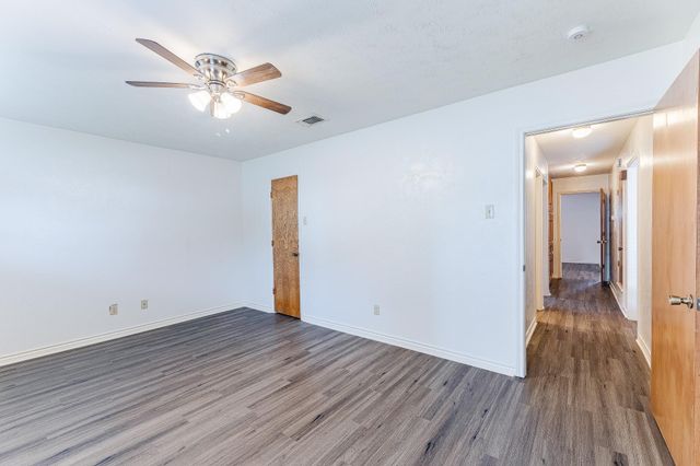 1412 Rusdell Drive, Irving, TX 75060