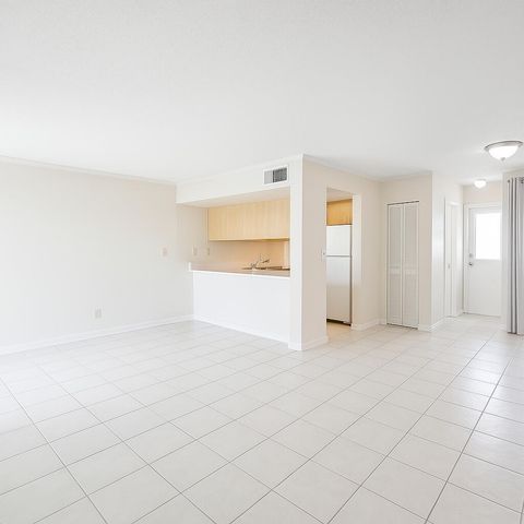 101 Old Ferry Road, UNIT 5A, Shalimar, FL 32579