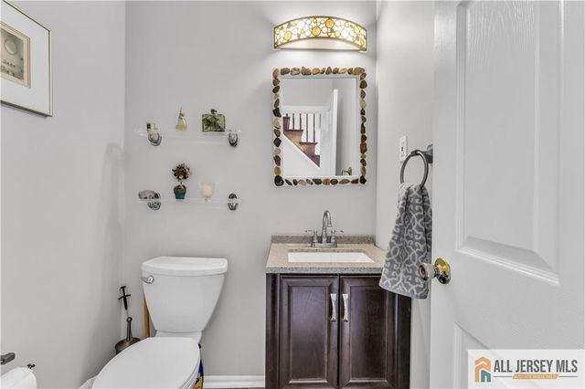 26 Carrington Court, Old Bridge, NJ 07747