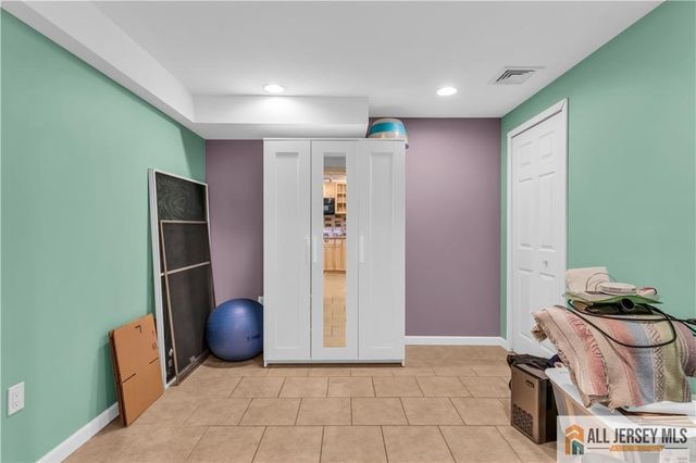 26 Carrington Court, Old Bridge, NJ 07747