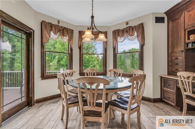26 Carrington Court, Old Bridge, NJ 07747