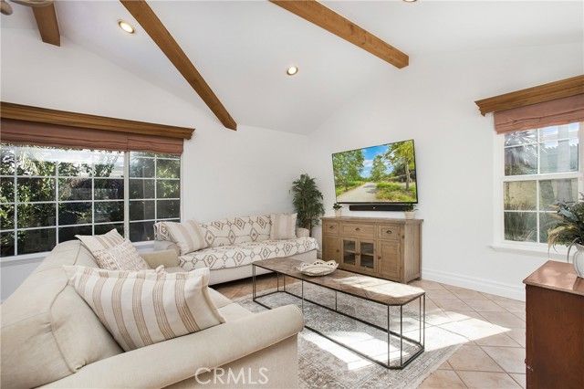 21722 Saluda, Huntington Beach, CA 92646