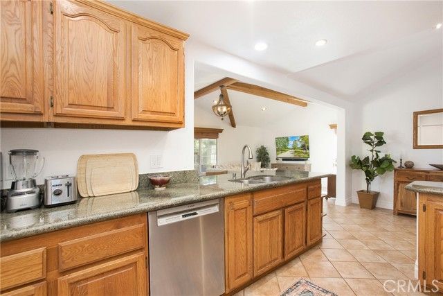 21722 Saluda, Huntington Beach, CA 92646