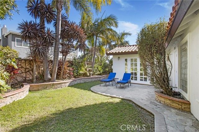 21722 Saluda, Huntington Beach, CA 92646