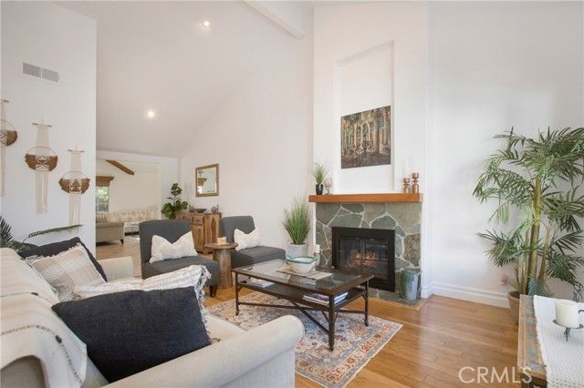 21722 Saluda, Huntington Beach, CA 92646