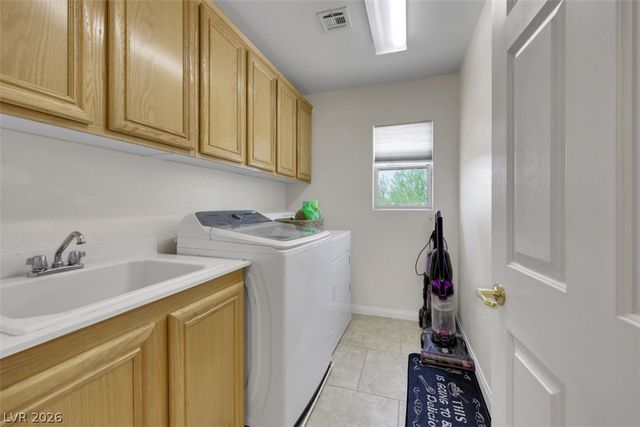 8101 Bradley Road, Las Vegas, NV 89131