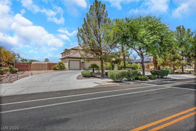 8101 Bradley Road, Las Vegas, NV 89131