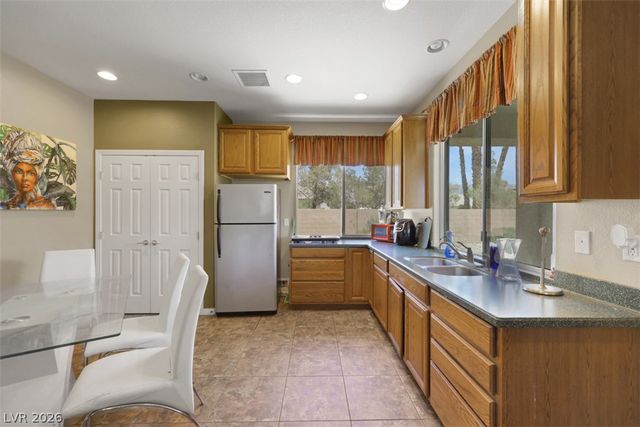 8101 Bradley Road, Las Vegas, NV 89131
