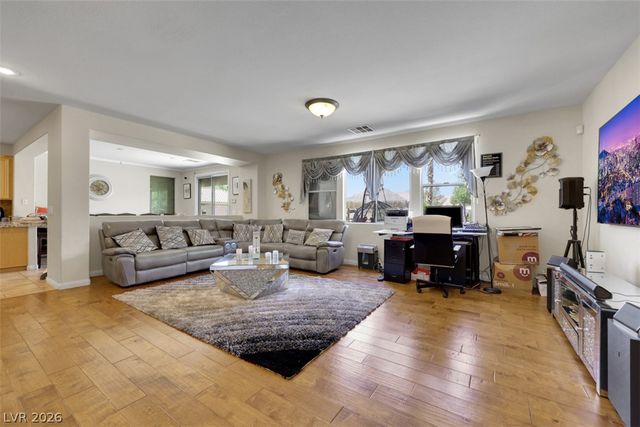 8101 Bradley Road, Las Vegas, NV 89131