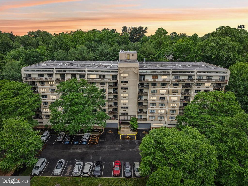700 AVONDALE RD #6B, WALLINGFORD, PA 19086 — exterior