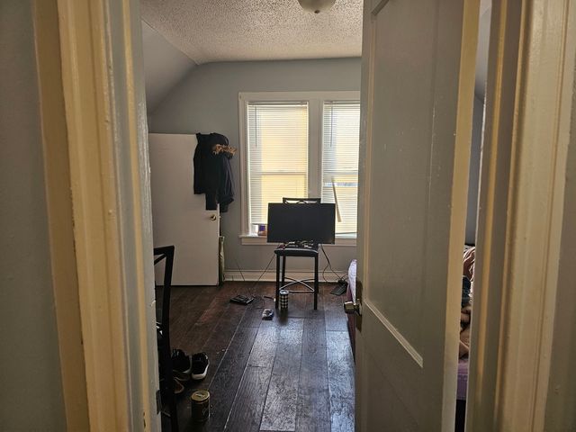 7109 S Emerald Avenue, Chicago, IL 60621