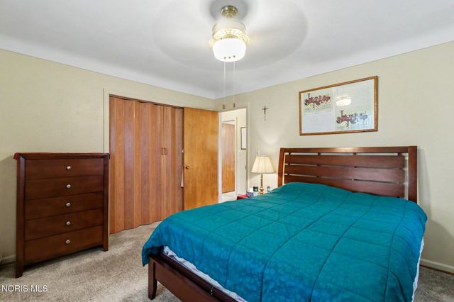 4854 Clover Lane, Toledo, OH 43623