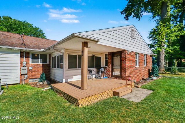 4854 Clover Lane, Toledo, OH 43623