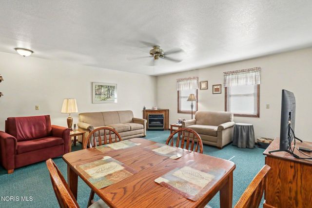 4854 Clover Lane, Toledo, OH 43623