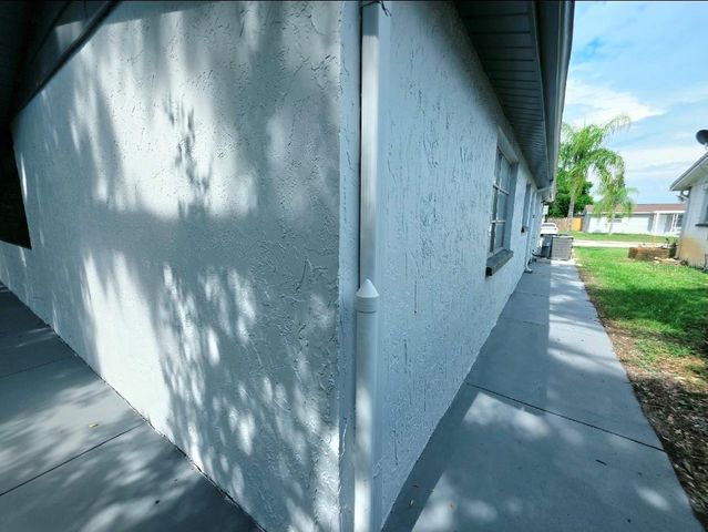 9425 GRAY FOX LANE, Port Richey, FL 34668