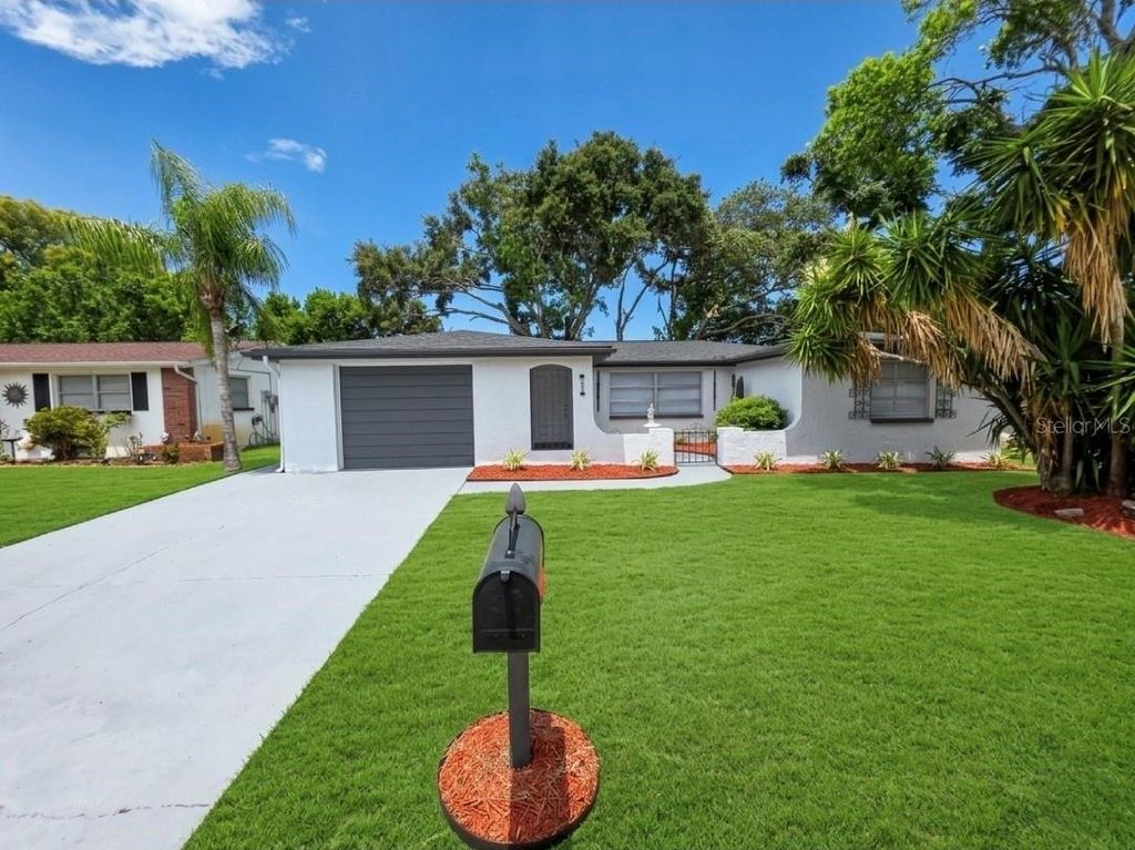9425 GRAY FOX LANE, Port Richey, FL 34668