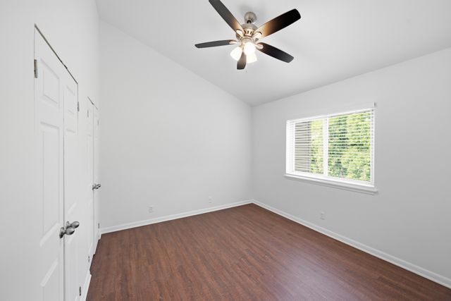 254 Summit Ridge Dr, Nashville, TN 37215