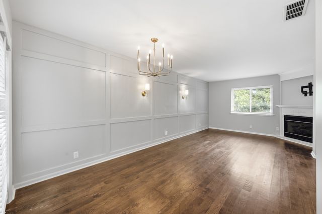 254 Summit Ridge Dr, Nashville, TN 37215