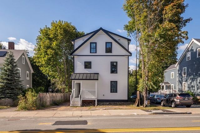 114 Hale St 3, Beverly, MA 01915