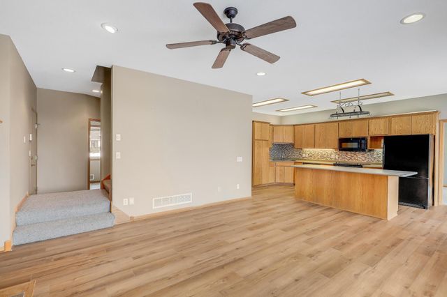 11314 163rd Street W, Lakeville, MN 55044