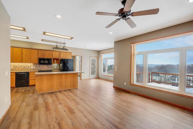 11314 163rd Street W, Lakeville, MN 55044