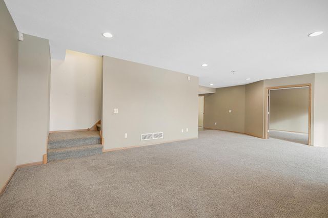 11314 163rd Street W, Lakeville, MN 55044