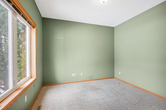 11314 163rd Street W, Lakeville, MN 55044