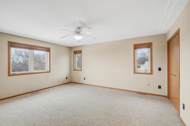 11314 163rd Street W, Lakeville, MN 55044