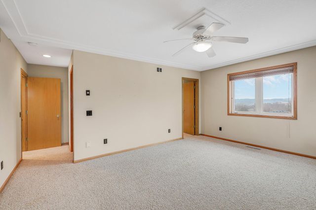 11314 163rd Street W, Lakeville, MN 55044