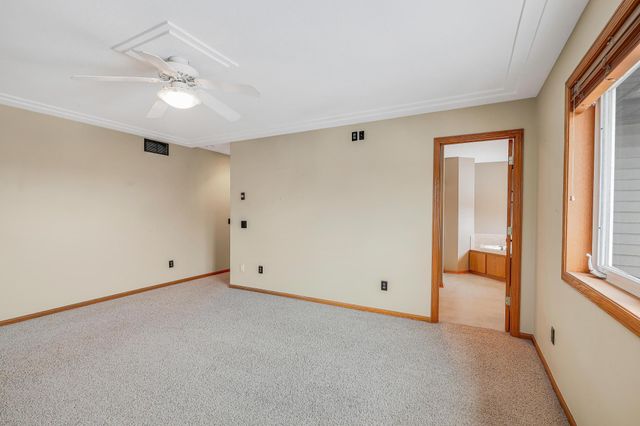 11314 163rd Street W, Lakeville, MN 55044